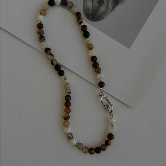 4 Agate Stone Necklace - Picture 3 of 3